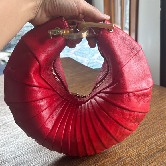 Cult Gaia Ubah Clutch - Picture 3 of 8